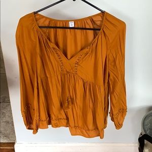 Old navy blouse